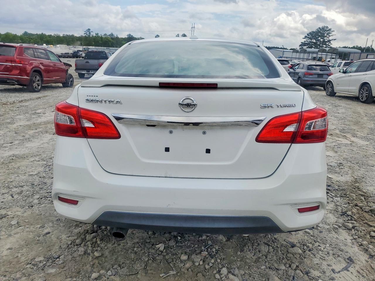 2019 Nissan Sentra Sr Turbo - Фото 6