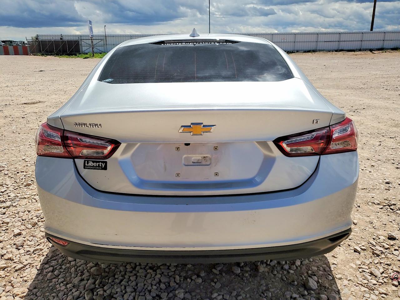 2022 Chevrolet Malibu Lt - Фото 6
