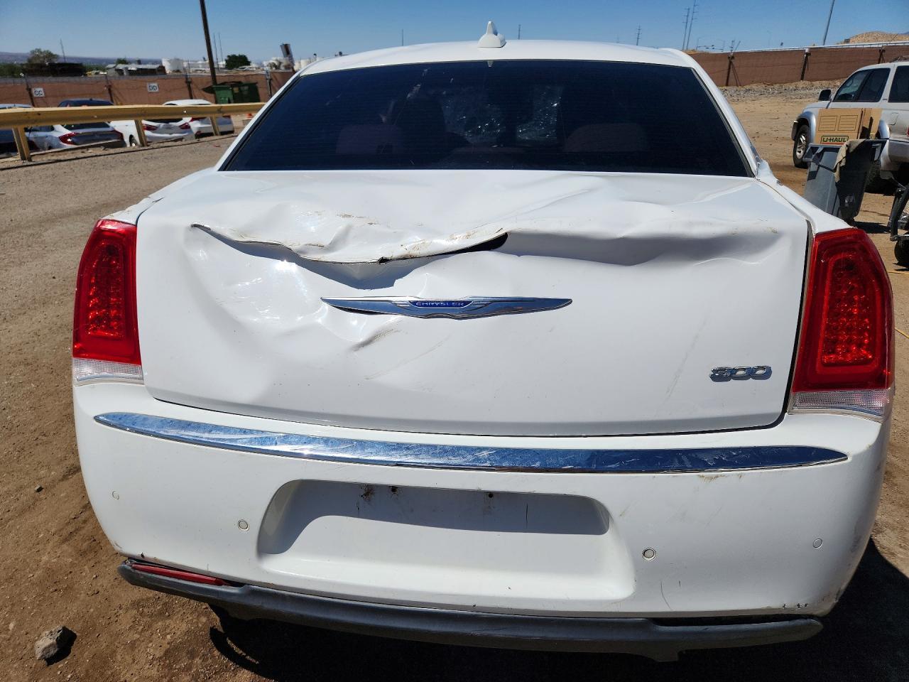 2018 Chrysler 300 Limited - Image 6