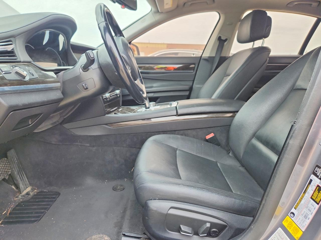 2014 BMW 740 I - Image 7
