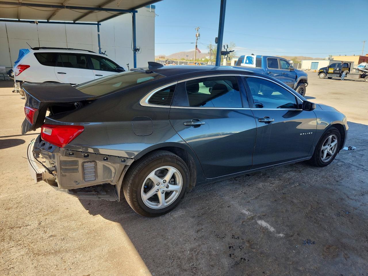 2018 Chevrolet Malibu Ls - Фото 3