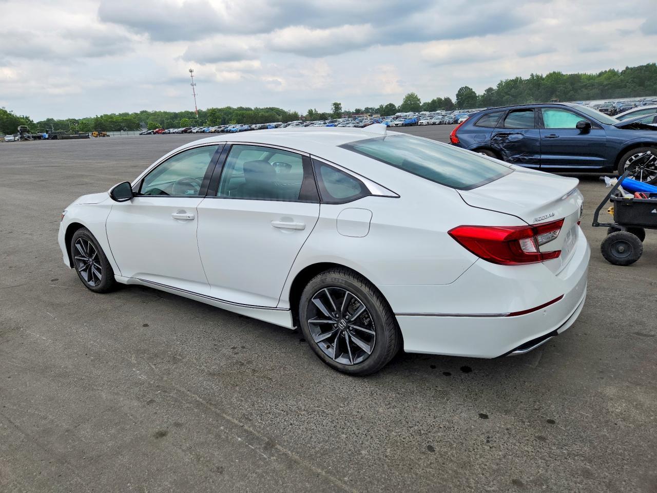 2021 Honda Accord Exl - Image 2