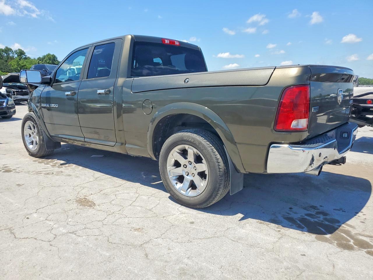 2012 Dodge Ram 1500 Laramie - Image 2