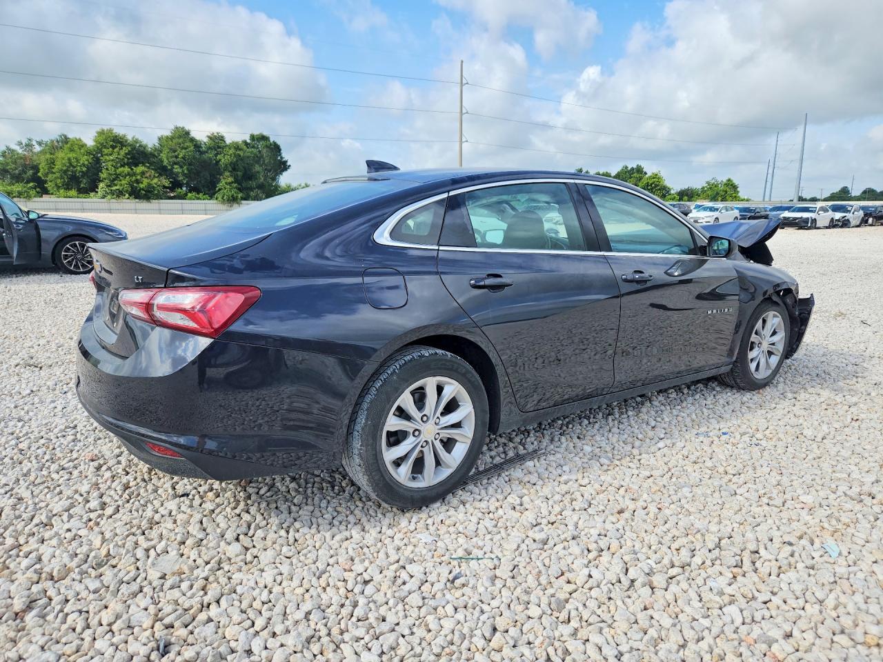 2022 Chevrolet Malibu Lt - Image 3