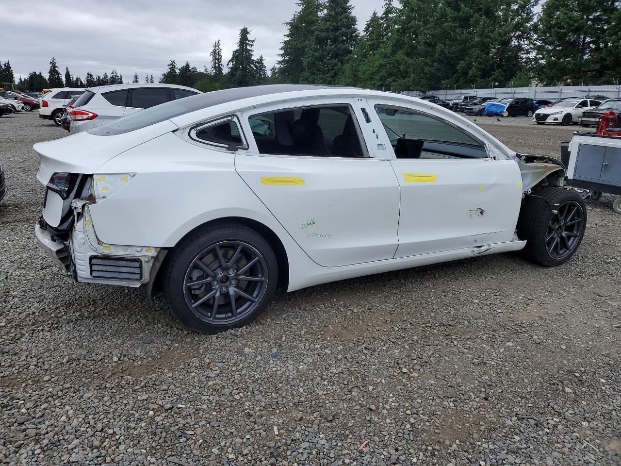 2019 Tesla Model 3 - Image 3