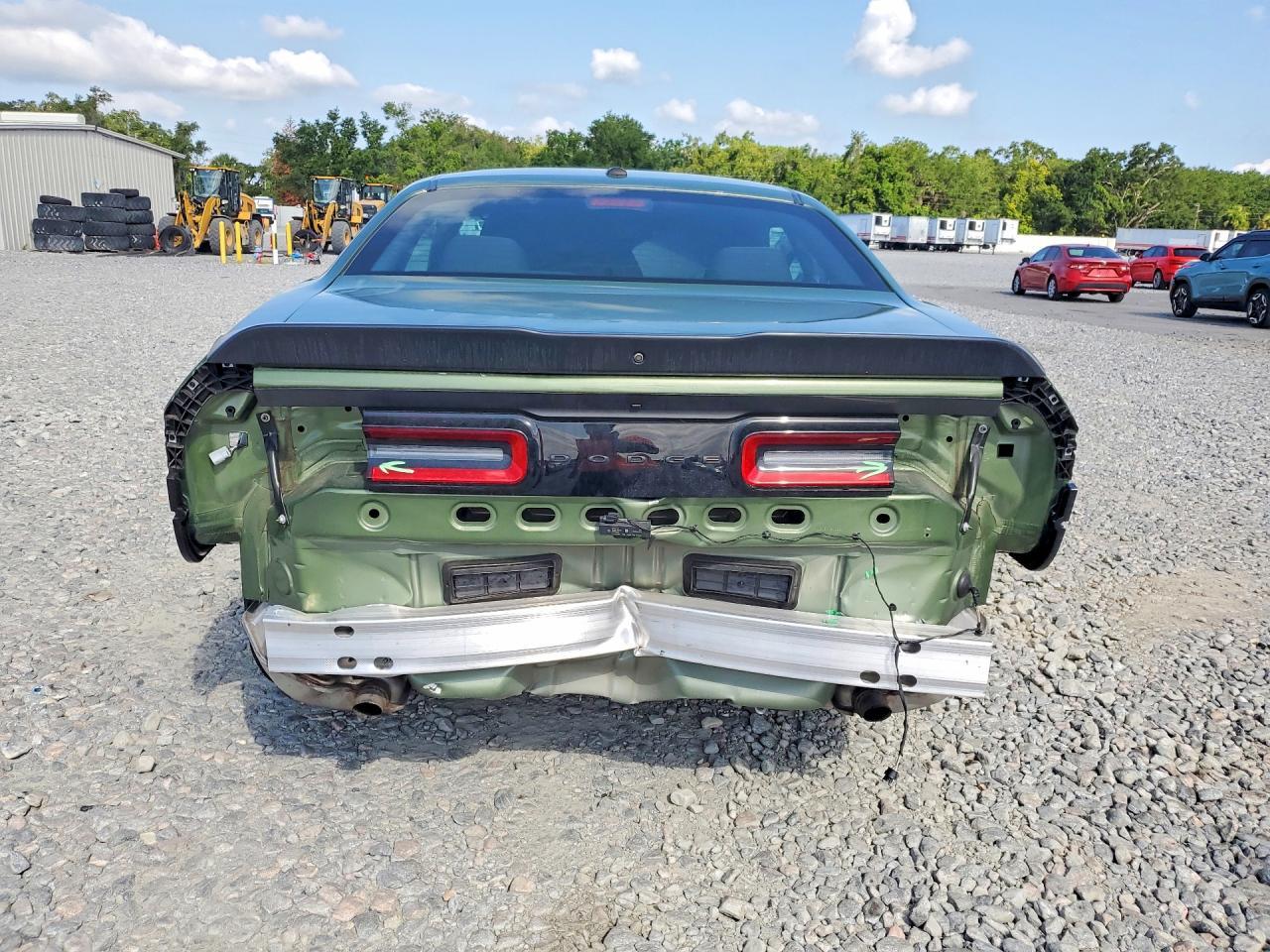 2023 Dodge Challenger Sxt - Image 6