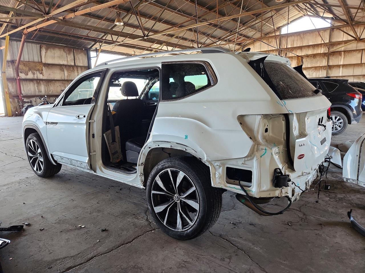 2025 Volkswagen Atlas Sel Premium R-Line - Фото 2