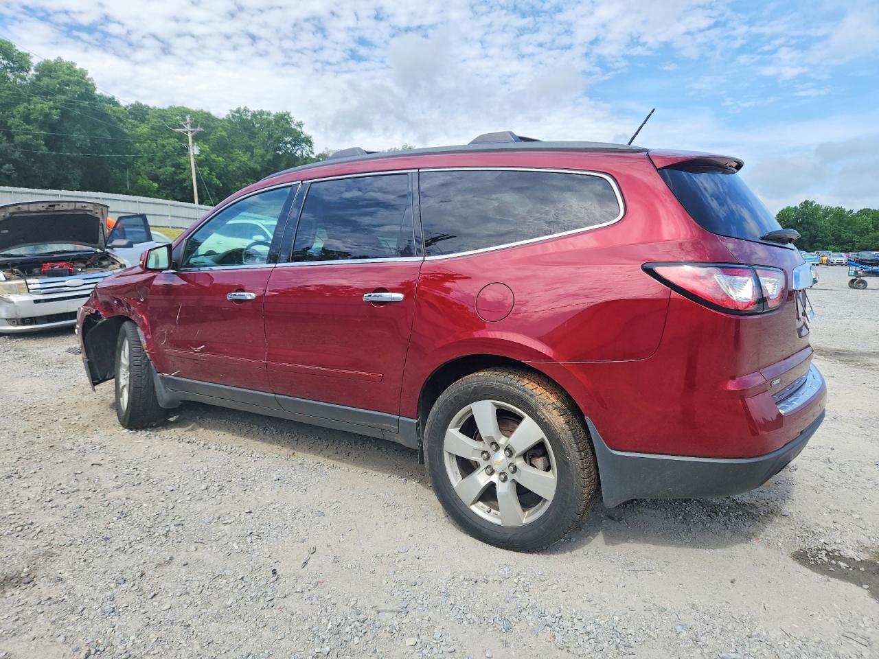 2015 Chevrolet Traverse Ltz - Image 2