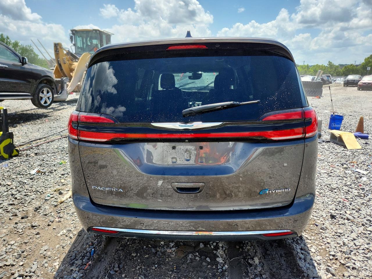 2021 Chrysler Pacifica Hybrid Touring L - Image 6