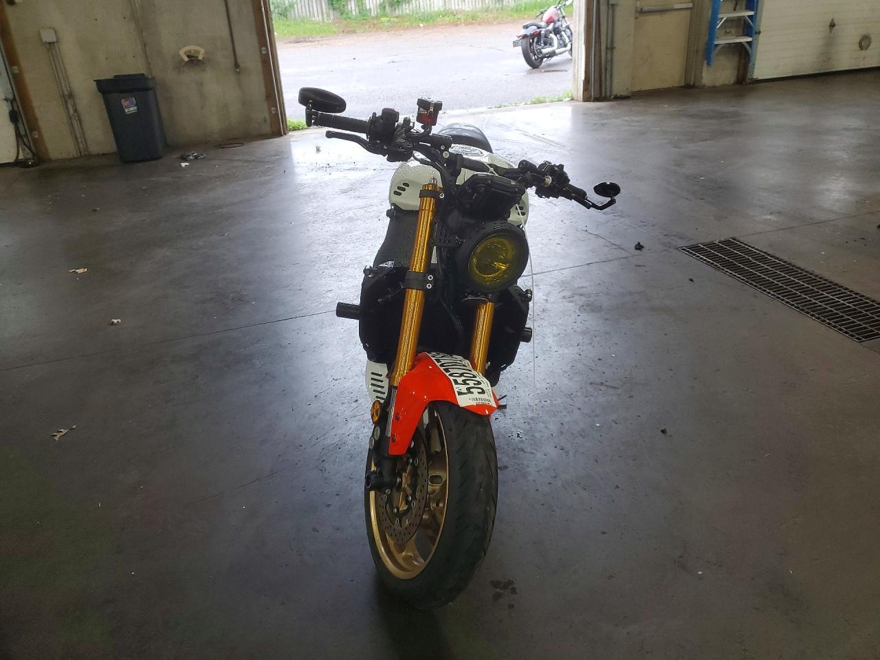 2024 Yamaha Mtm890 - Image 2