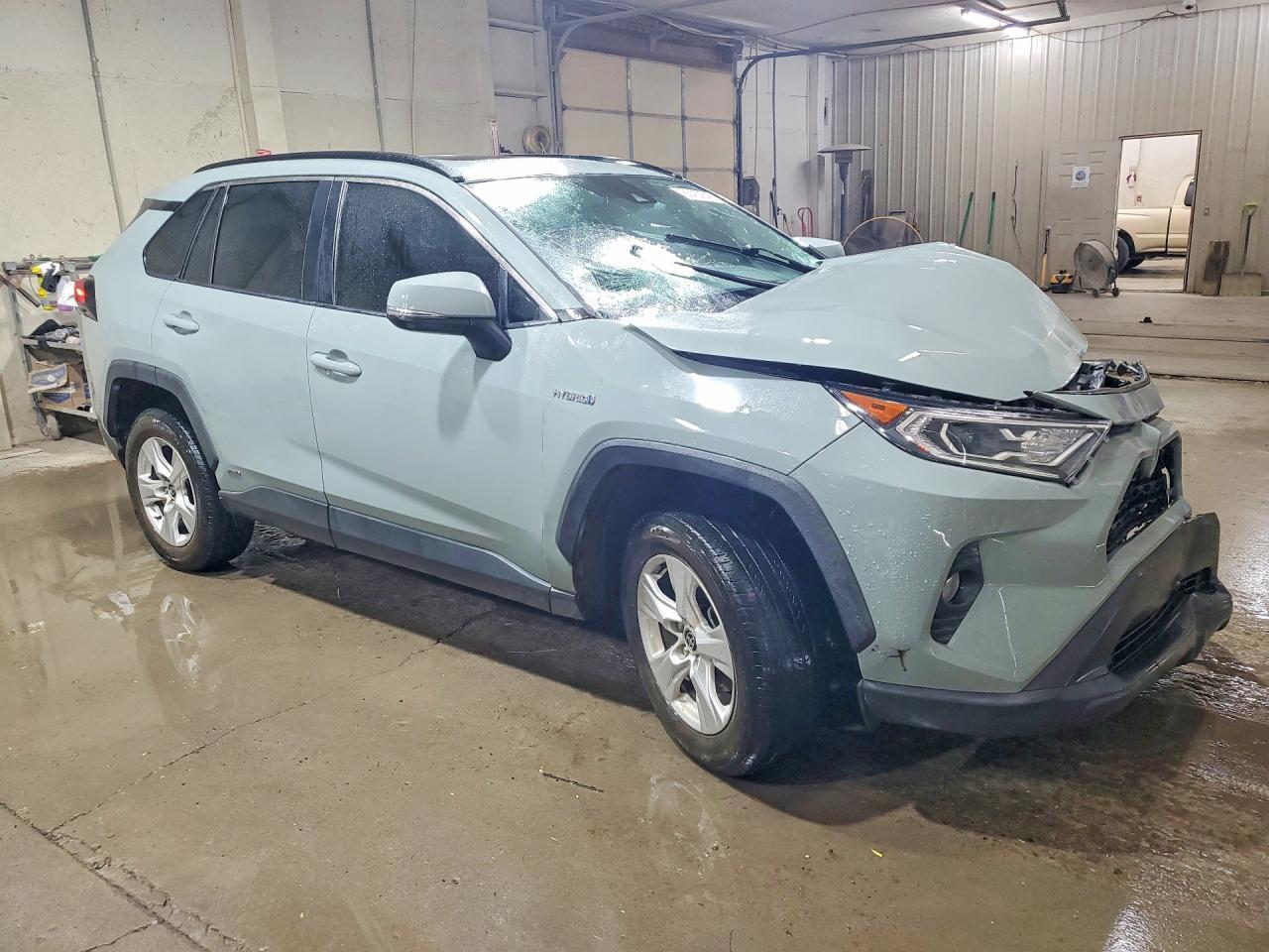 2021 Toyota Rav4 Xle - Фото 4