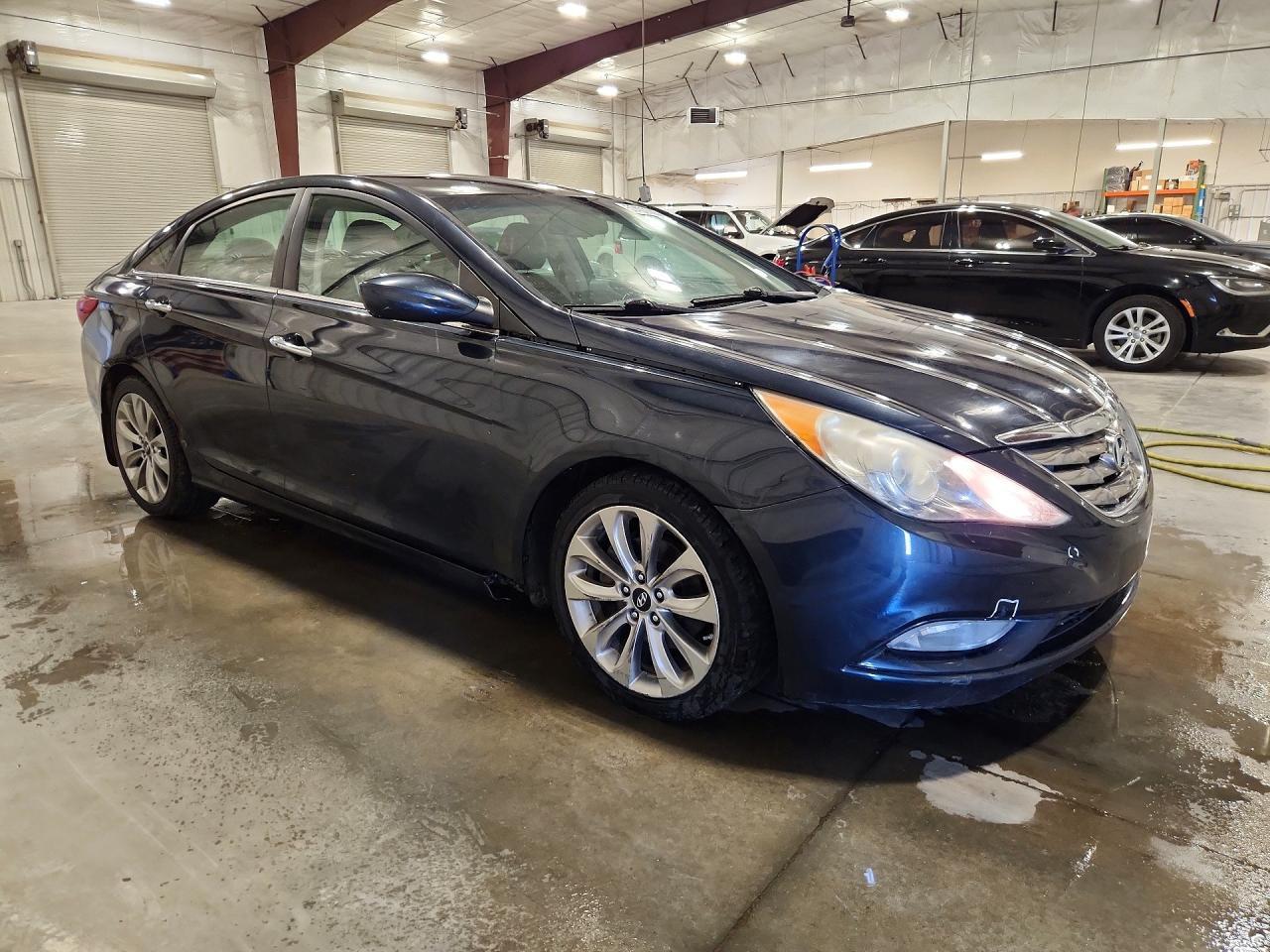 2012 Hyundai Sonata Se - Image 4
