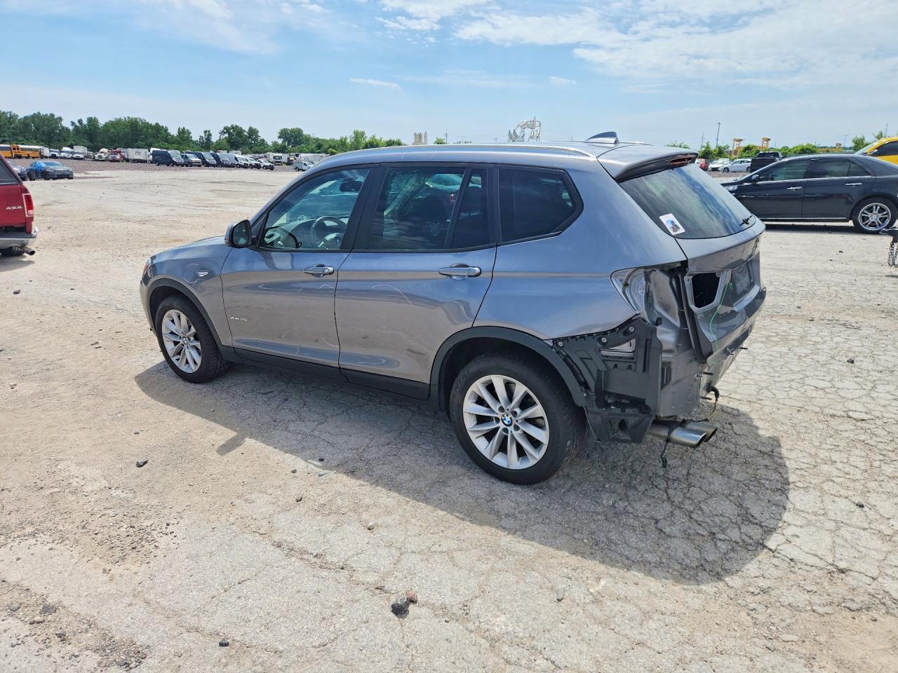 2015 BMW X3 xDrive28I - Фото 2