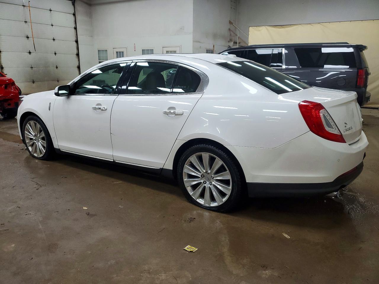 2013 Lincoln Mks - Image 2