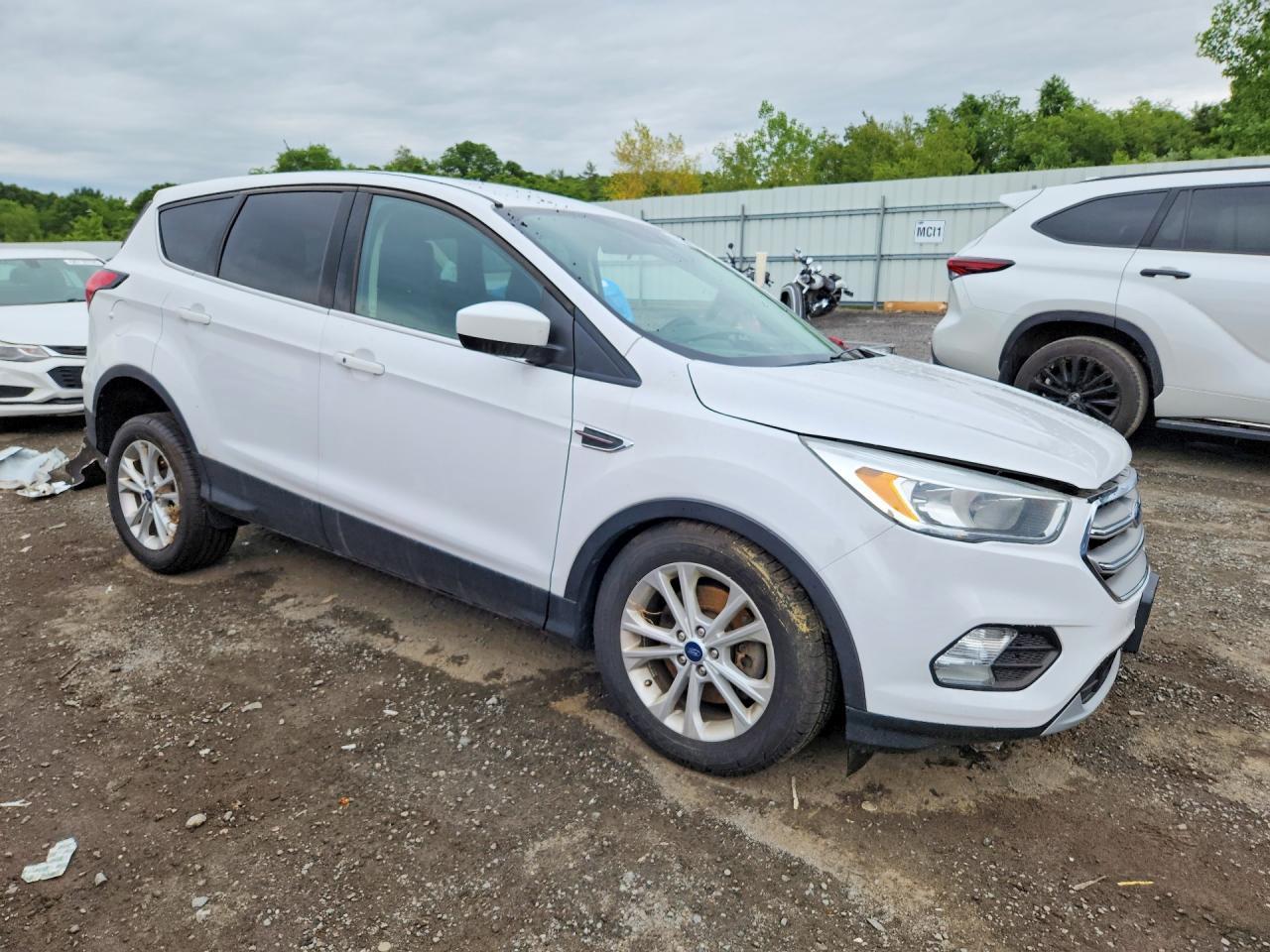 2019 Ford Escape Se - Image 4