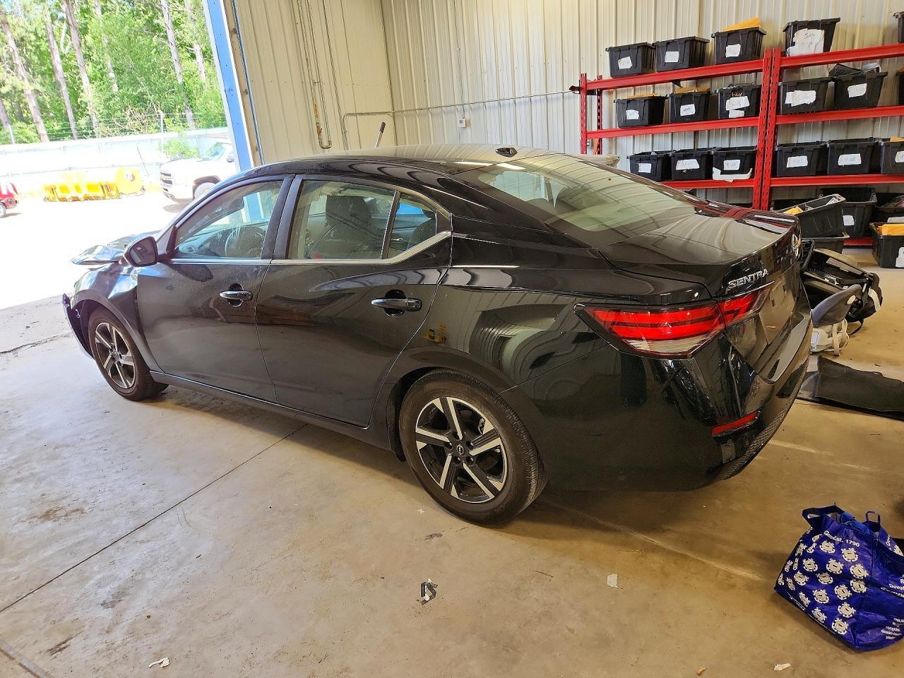 2025 Nissan Sentra Sv - Image 2