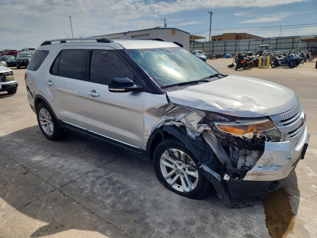 2014 Ford Explorer Xlt - Фото 4