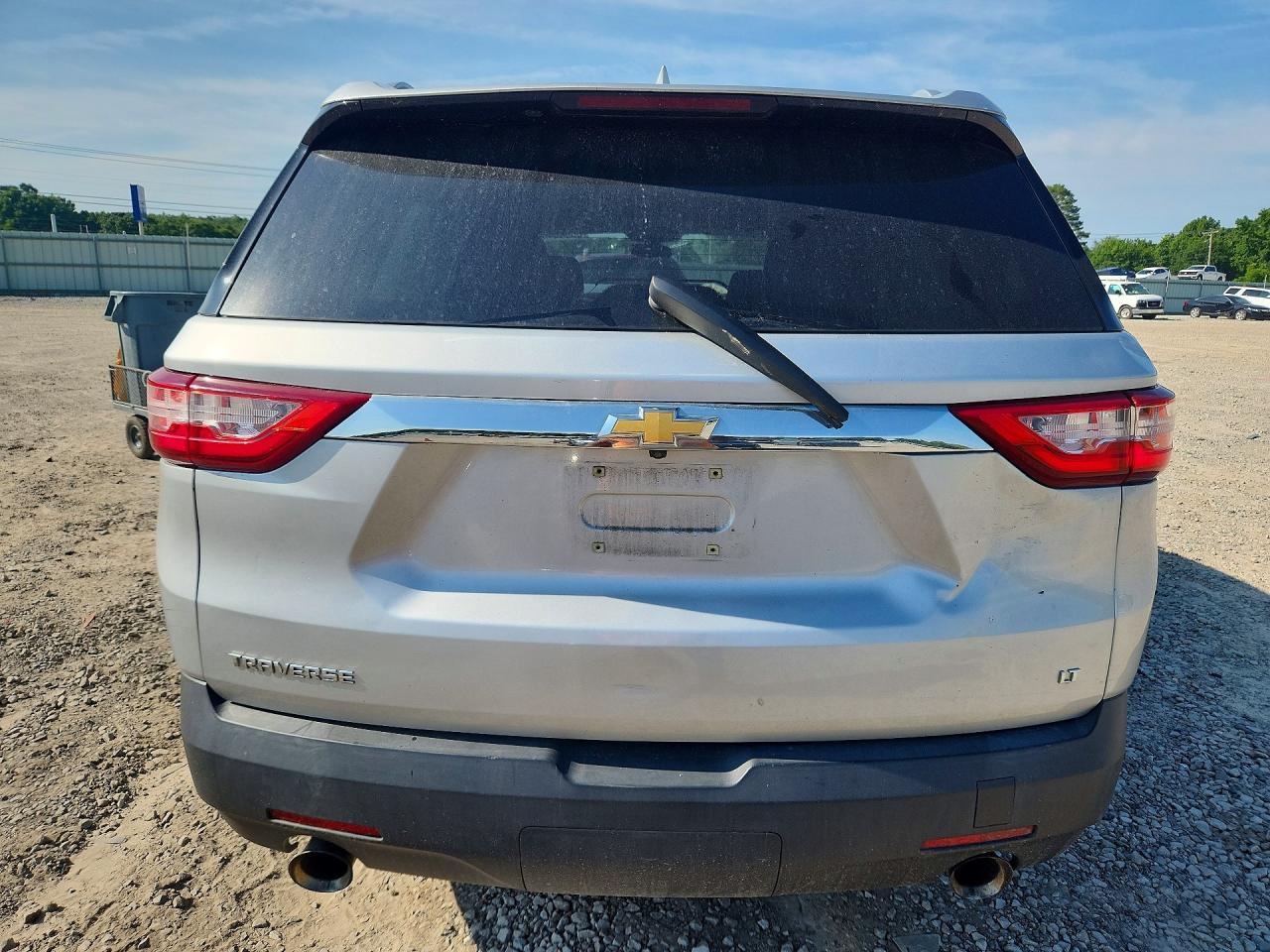 2018 Chevrolet Traverse Lt - Image 6