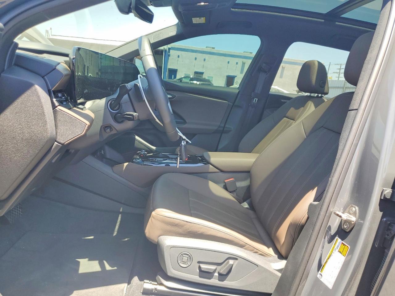 2025 Audi Q6 E-Tron Premium Plus - Фото 7