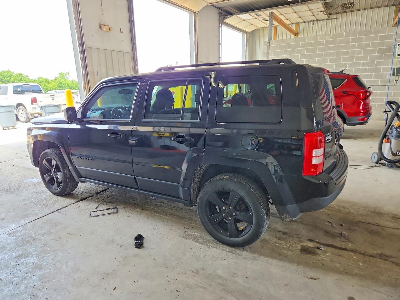 2015 Jeep Patriot Sport - Фото 2