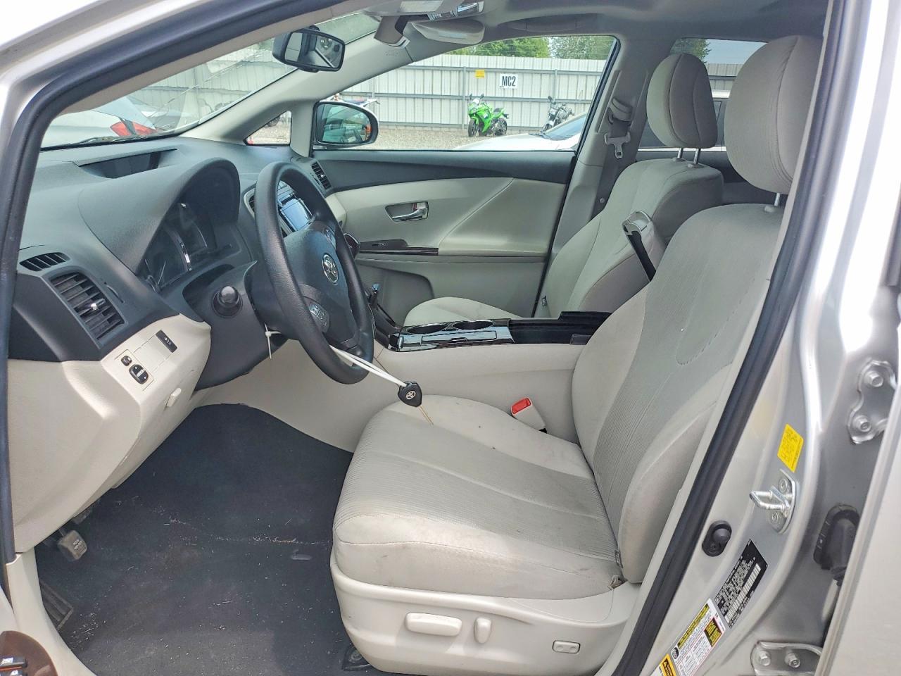 2010 Toyota Venza Awd 4Cyl - Фото 7