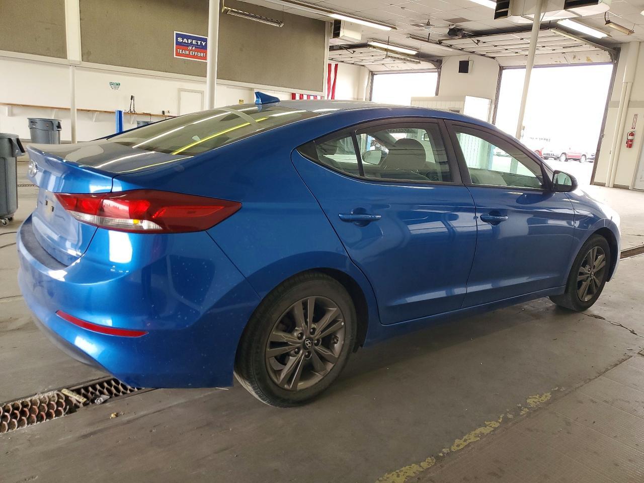 2018 Hyundai Elantra Sel - Image 3