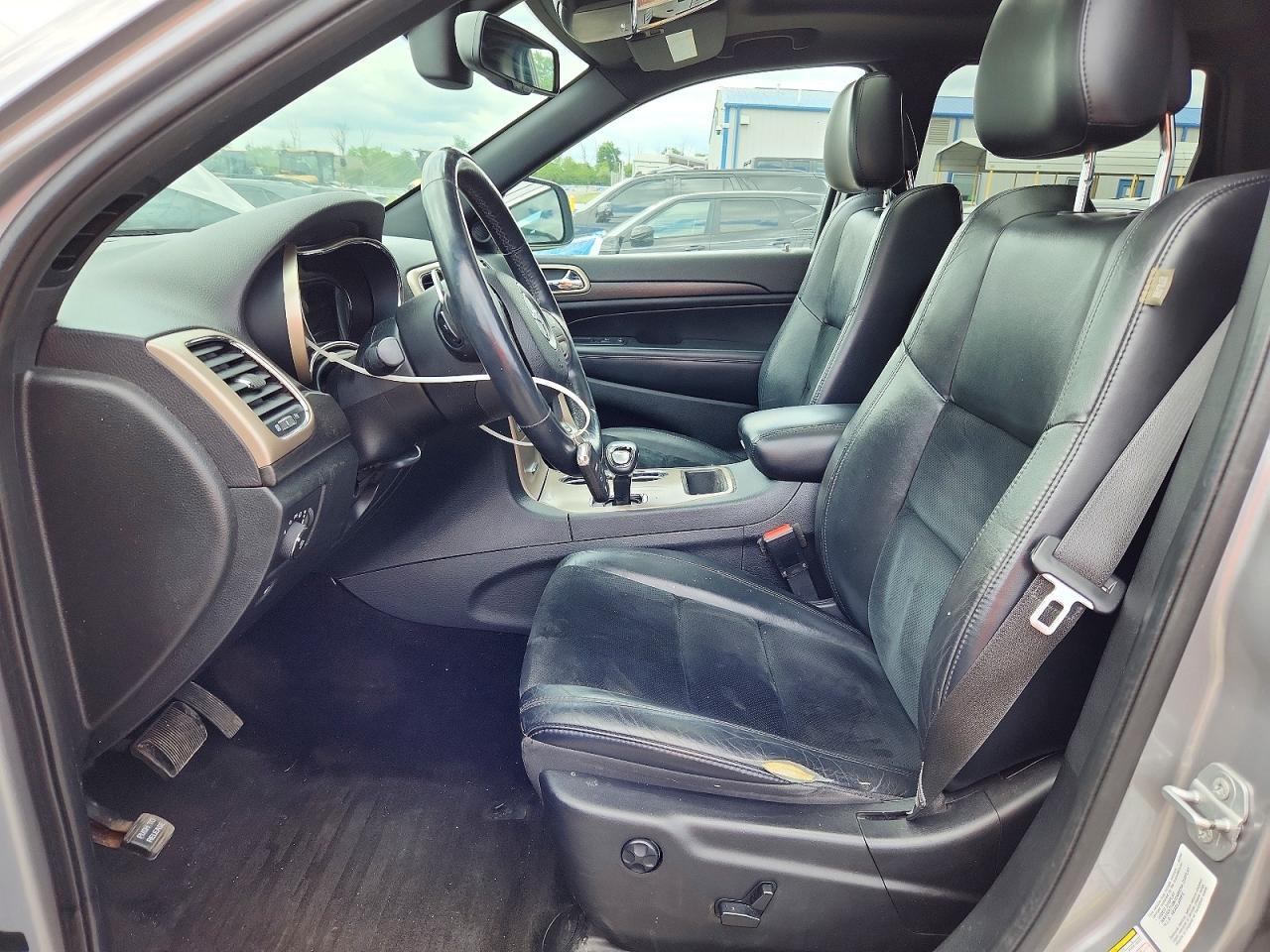 2015 Jeep Grand Cherokee Laredo - Image 7