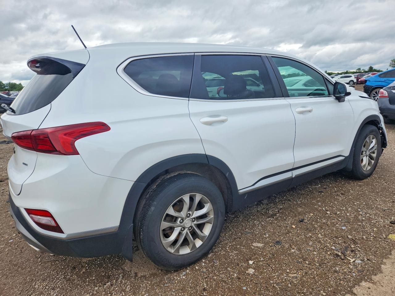 2020 Hyundai Santa Fe Se - Image 3