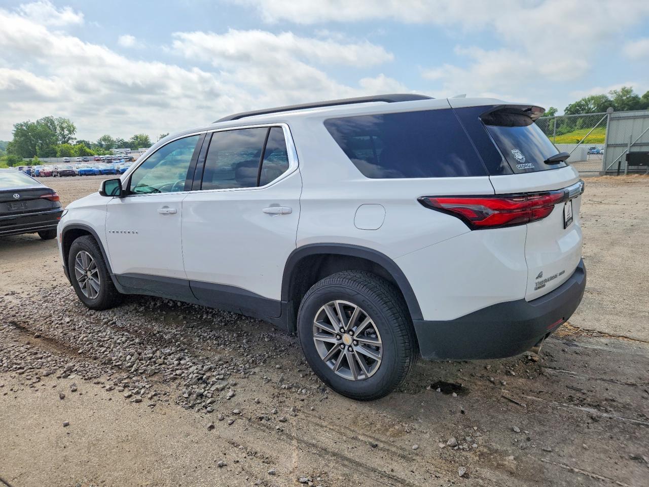 2024 Chevrolet Traverse Limited Lt - Фото 2