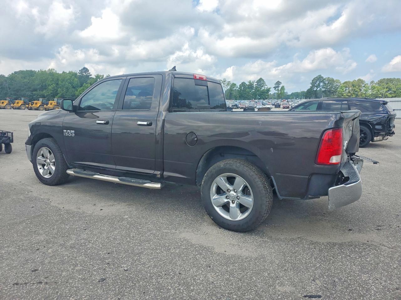 2016 Ram 1500 Slt - Image 2