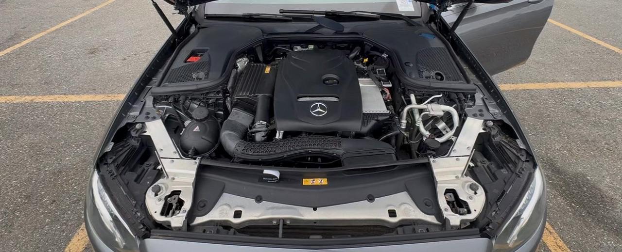 2017 Mercedes-Benz E 300 4Matic - Image 7