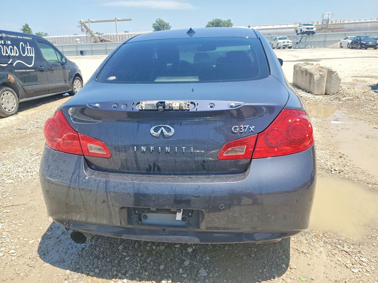 2011 Infiniti G37 Sedan X - Фото 6