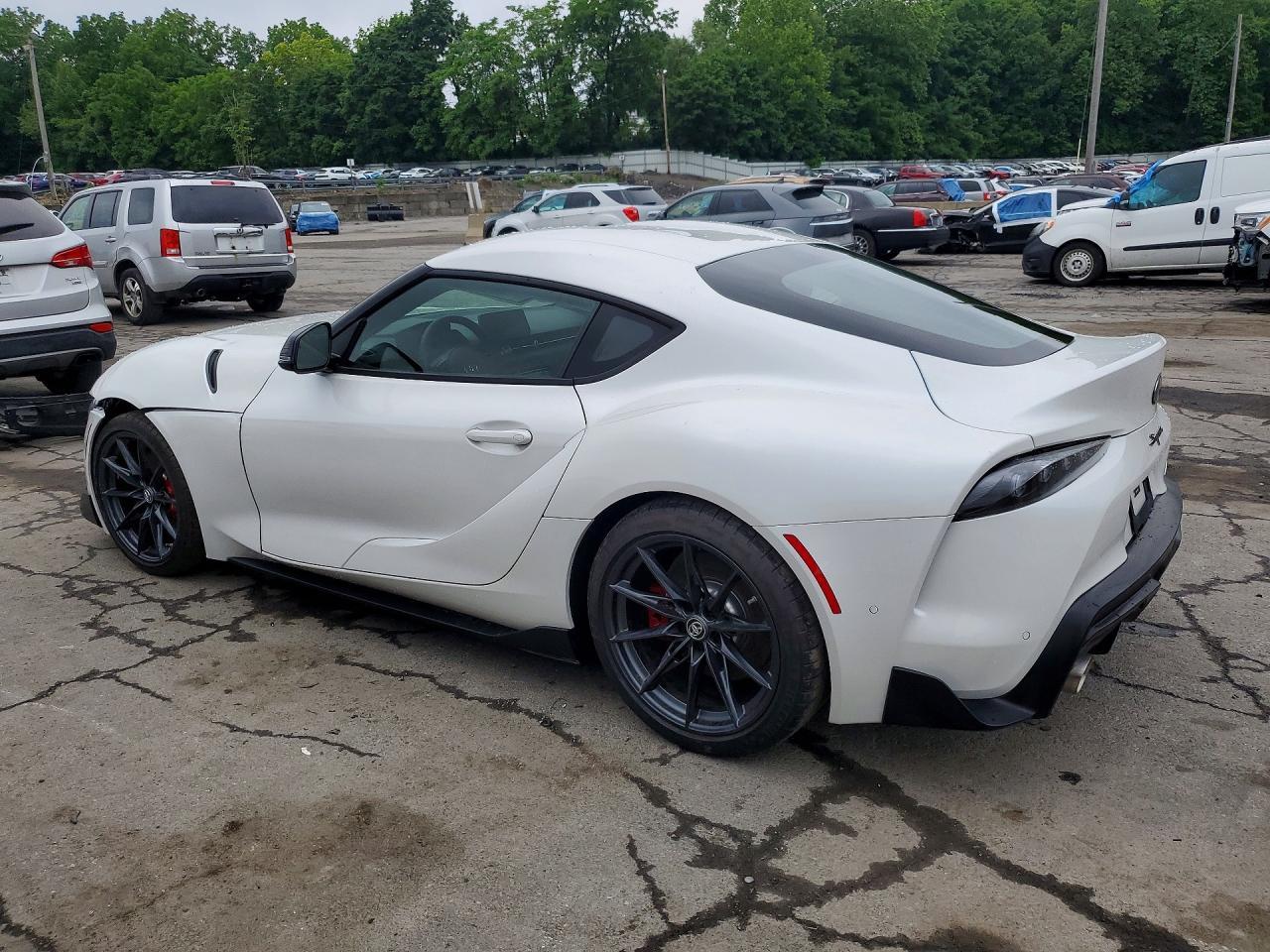 2026 Toyota Gr Supra 3.0 Premium - Фото 2