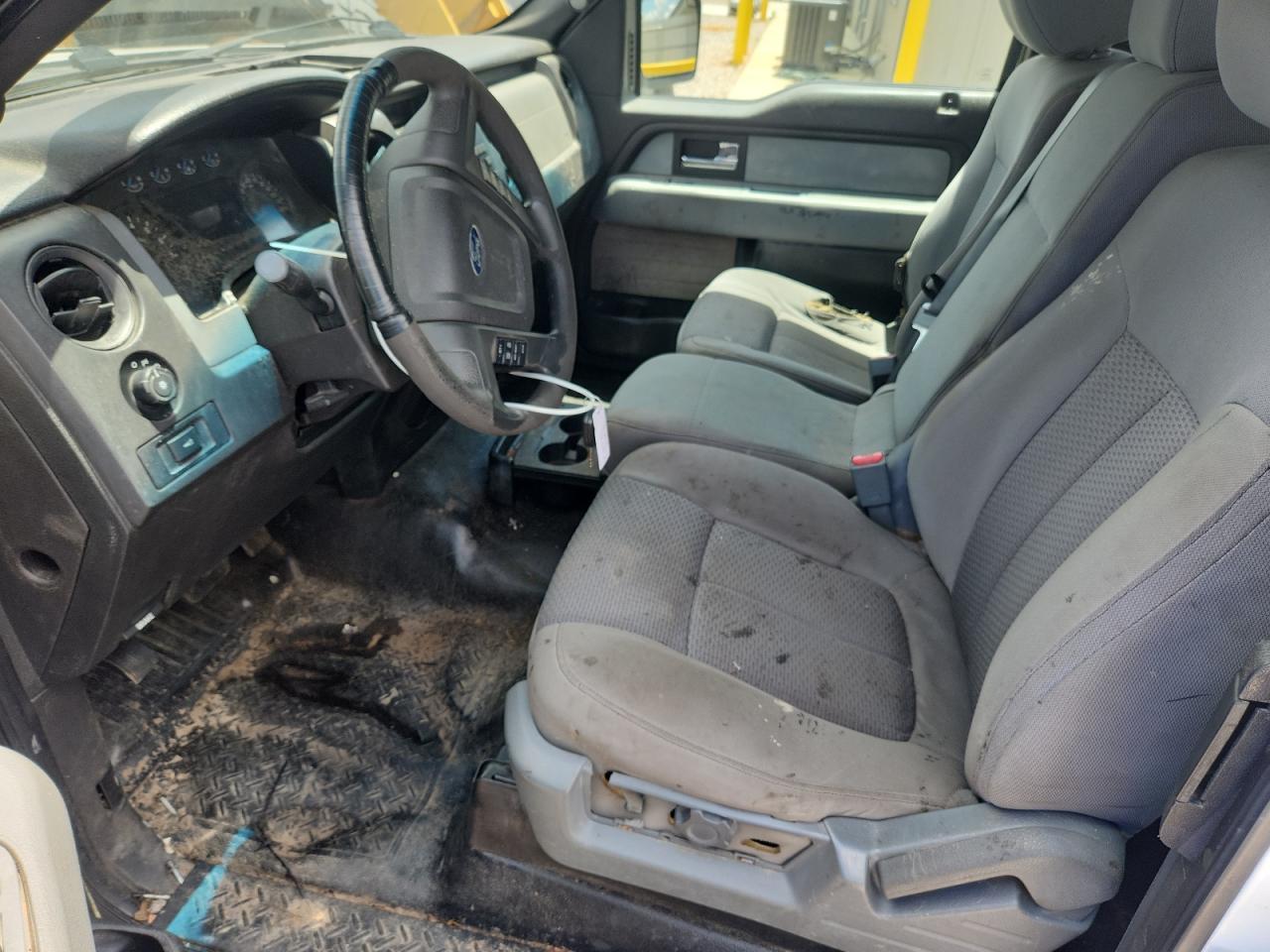 2013 Ford F150 Super Cab - Фото 7