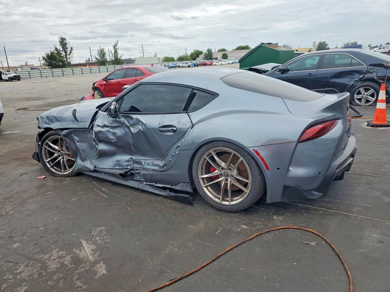 2022 Toyota Gr Supra 3.0 Premium - Фото 2