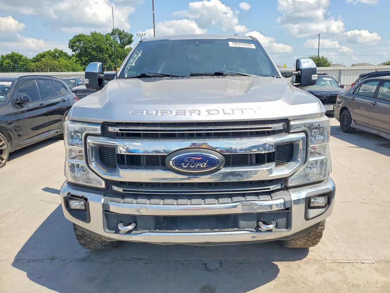 2021 Ford F250 Super Duty - Фото 5