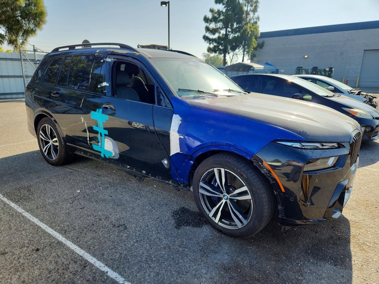 2023 BMW X7 M60I - Фото 4
