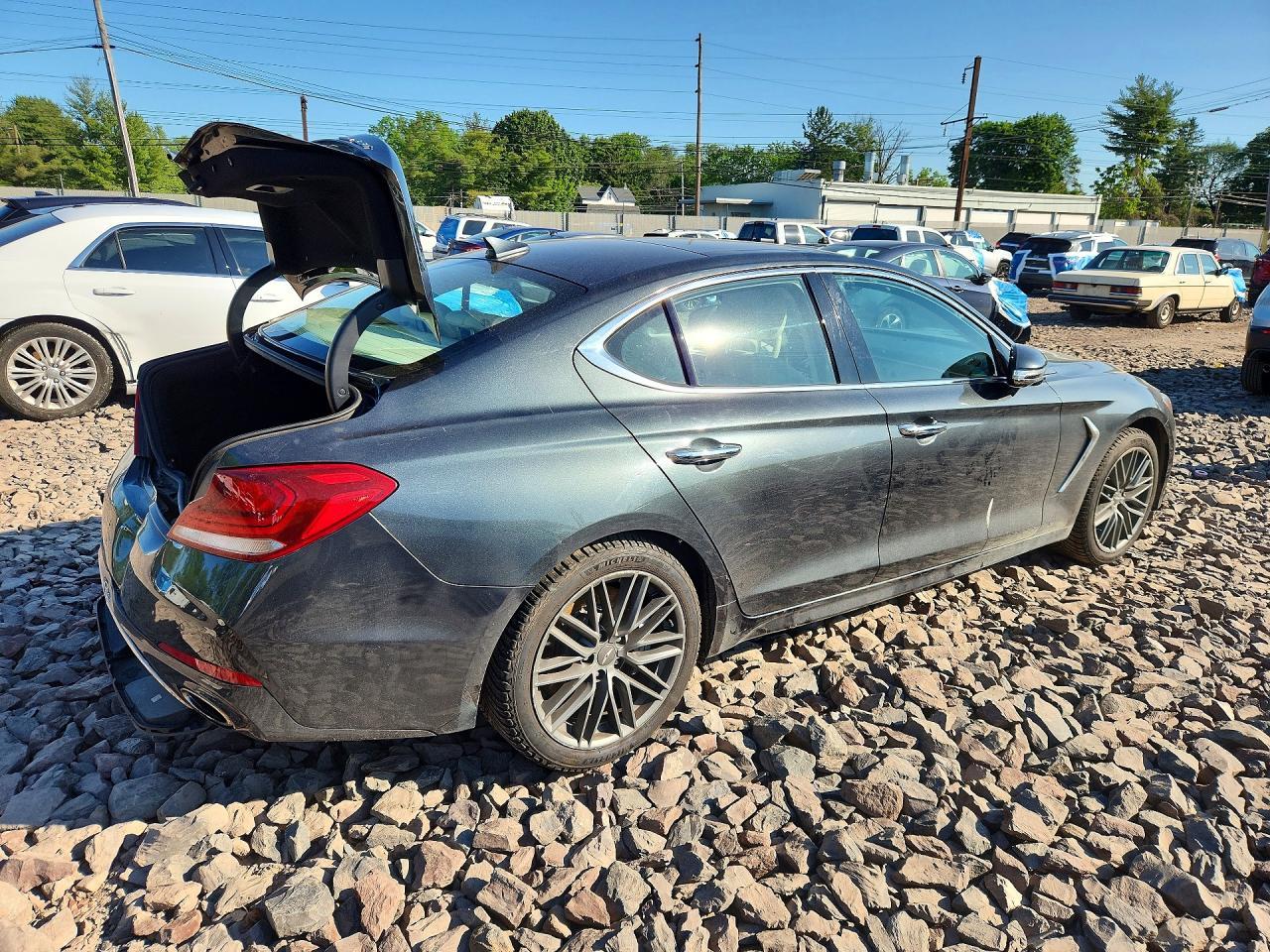 2019 Genesis G70 3.3T Design Edition - Фото 3