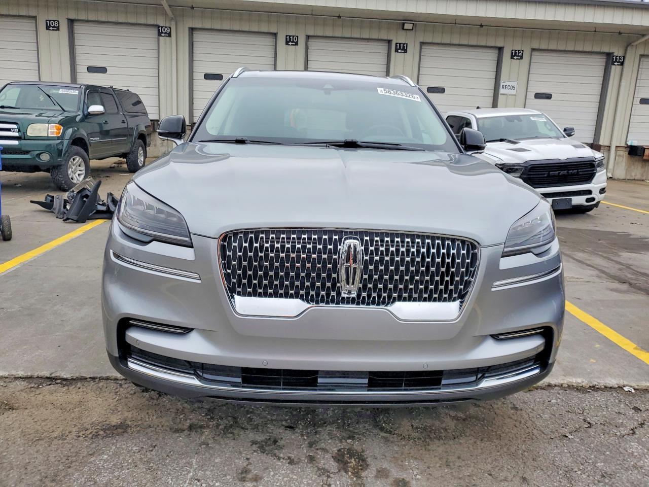 2023 Lincoln Aviator Reserve - Image 5