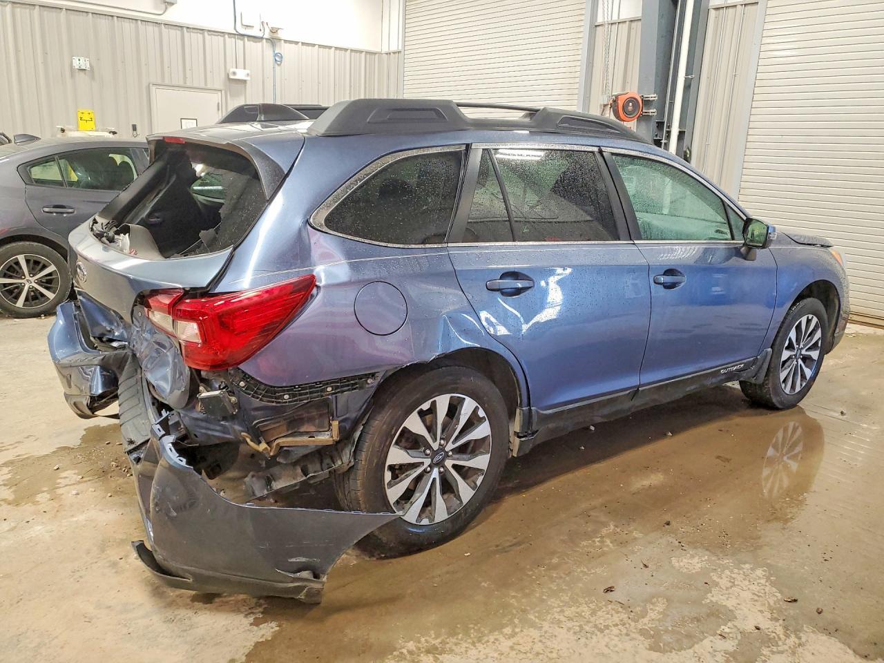 2017 Subaru Outback 2.5I Limited - Фото 3