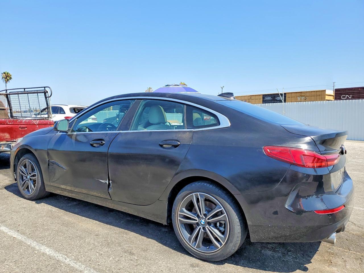 2022 BMW 228I - Фото 2