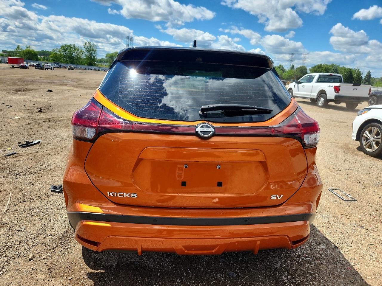 2022 Nissan Kicks Sv - Image 6