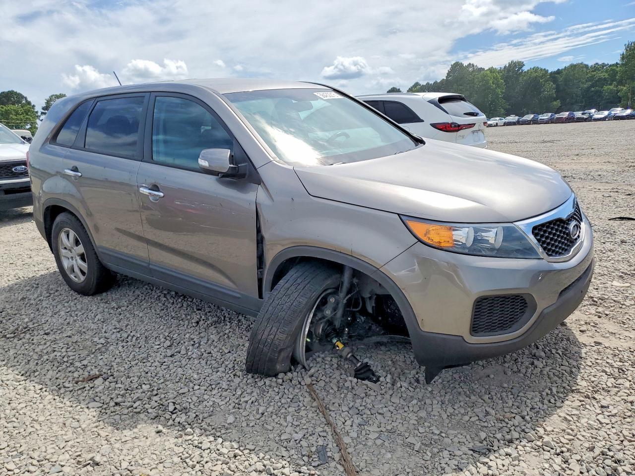 2012 Kia Sorento Lx - Image 4