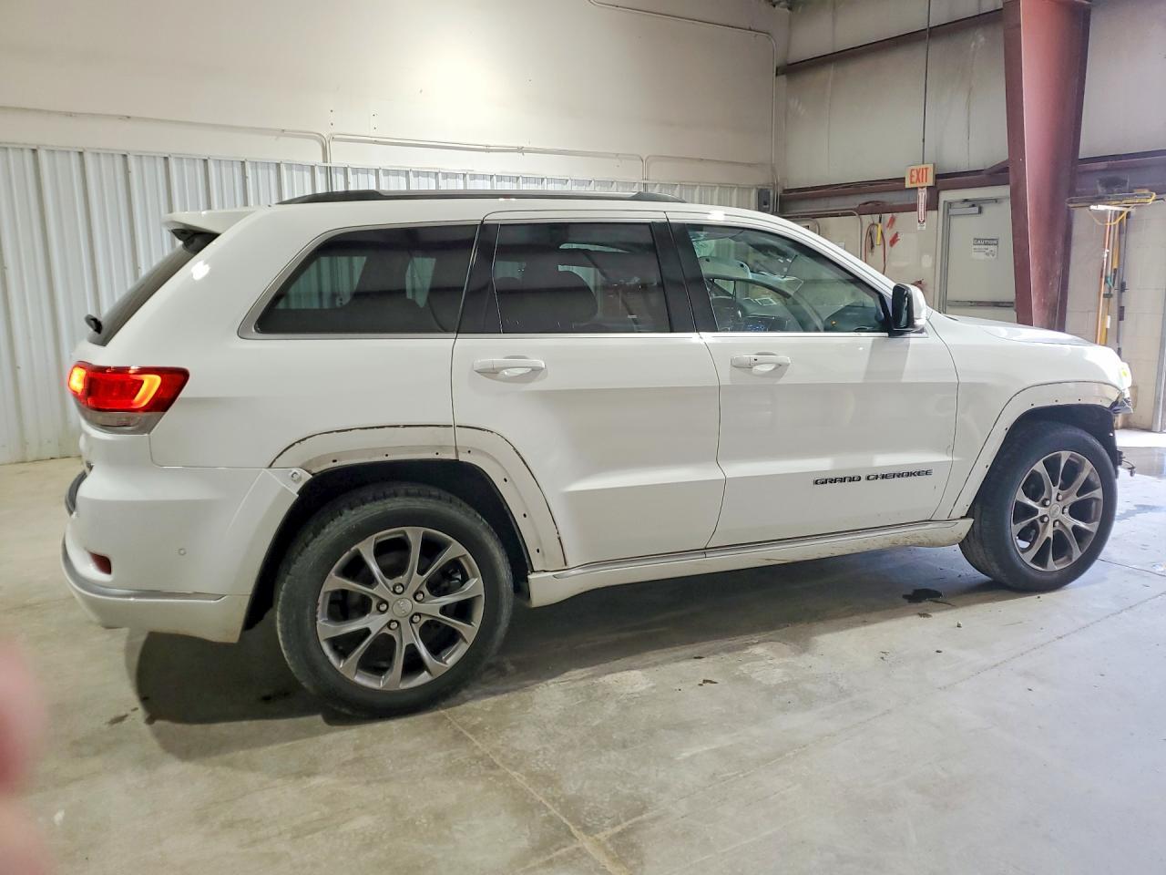 2020 Jeep Grand Cherokee Summit - Фото 3
