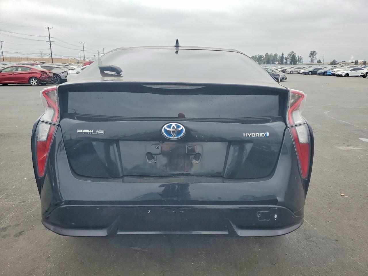 2016 Toyt Prius - Фото 6