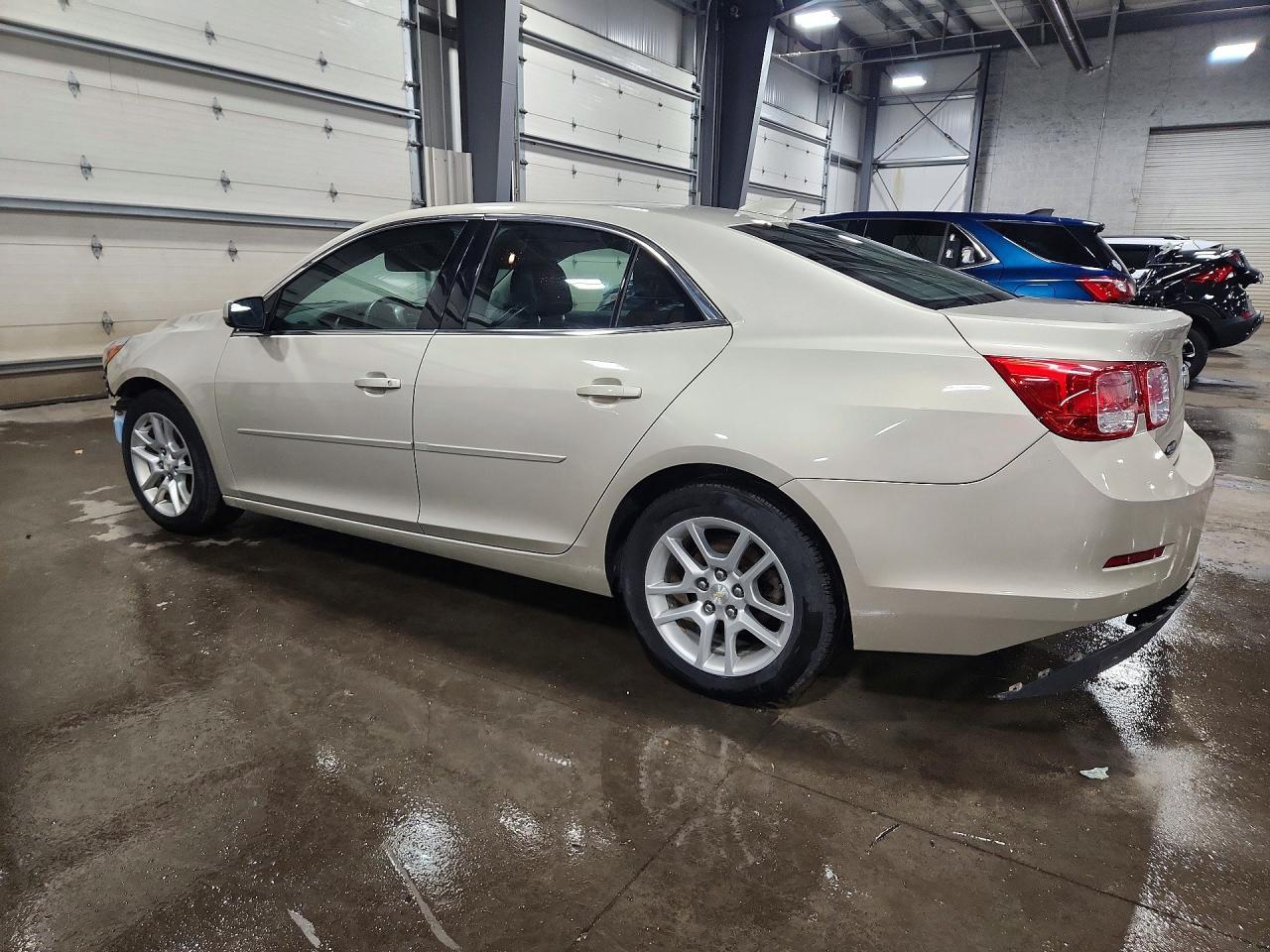 2015 Chevrolet Malibu 1Lt - Image 2