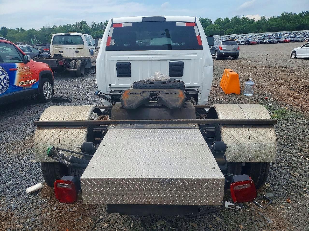 2022 Ram 3500 - Image 6