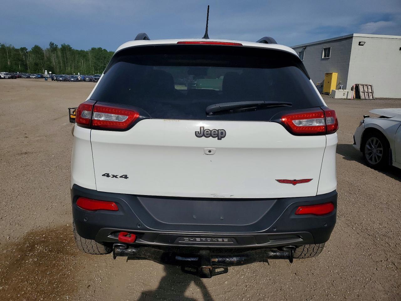 2015 Jeep Cherokee - Фото 6