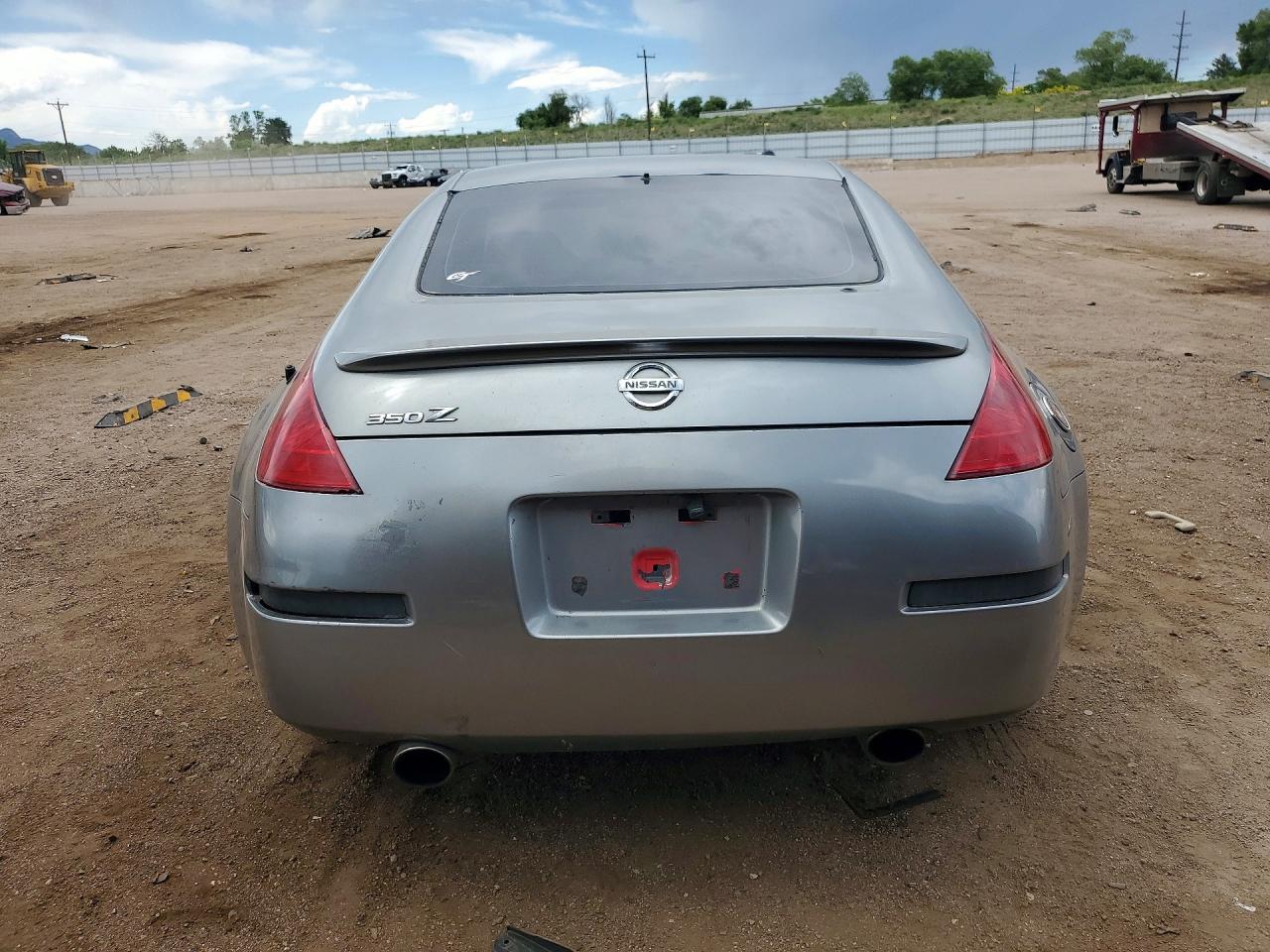 2004 Nissan 350Z Base - Фото 6