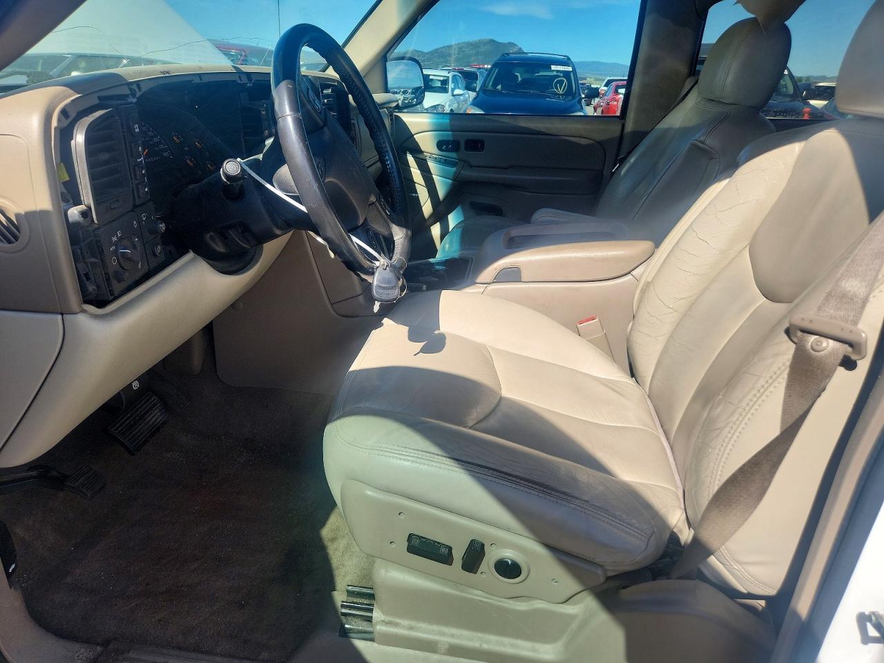 2006 Chevrolet Suburban K1500 - Фото 7